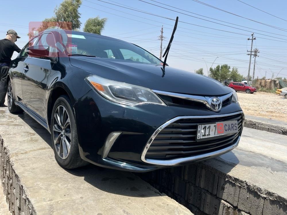 تويوتا أفالون